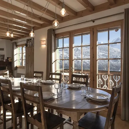 Marie Paradis Vue Mont Blanc Chalet